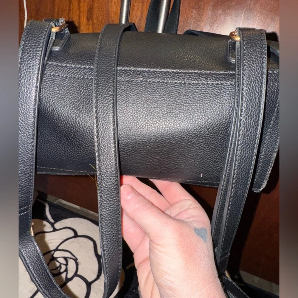 Chic and Versatile LD Design Black Backpack Purse with Unique Pocket Detail